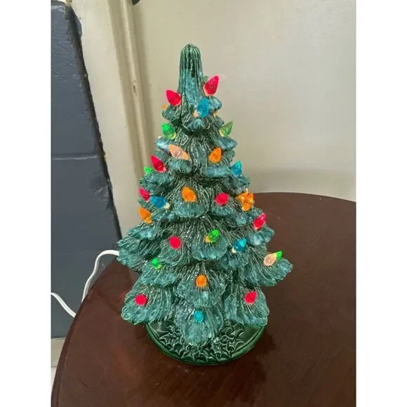 Vintage‎ Ceramic Christmas Tree Light-Up Decor With Multicolored Bulbs